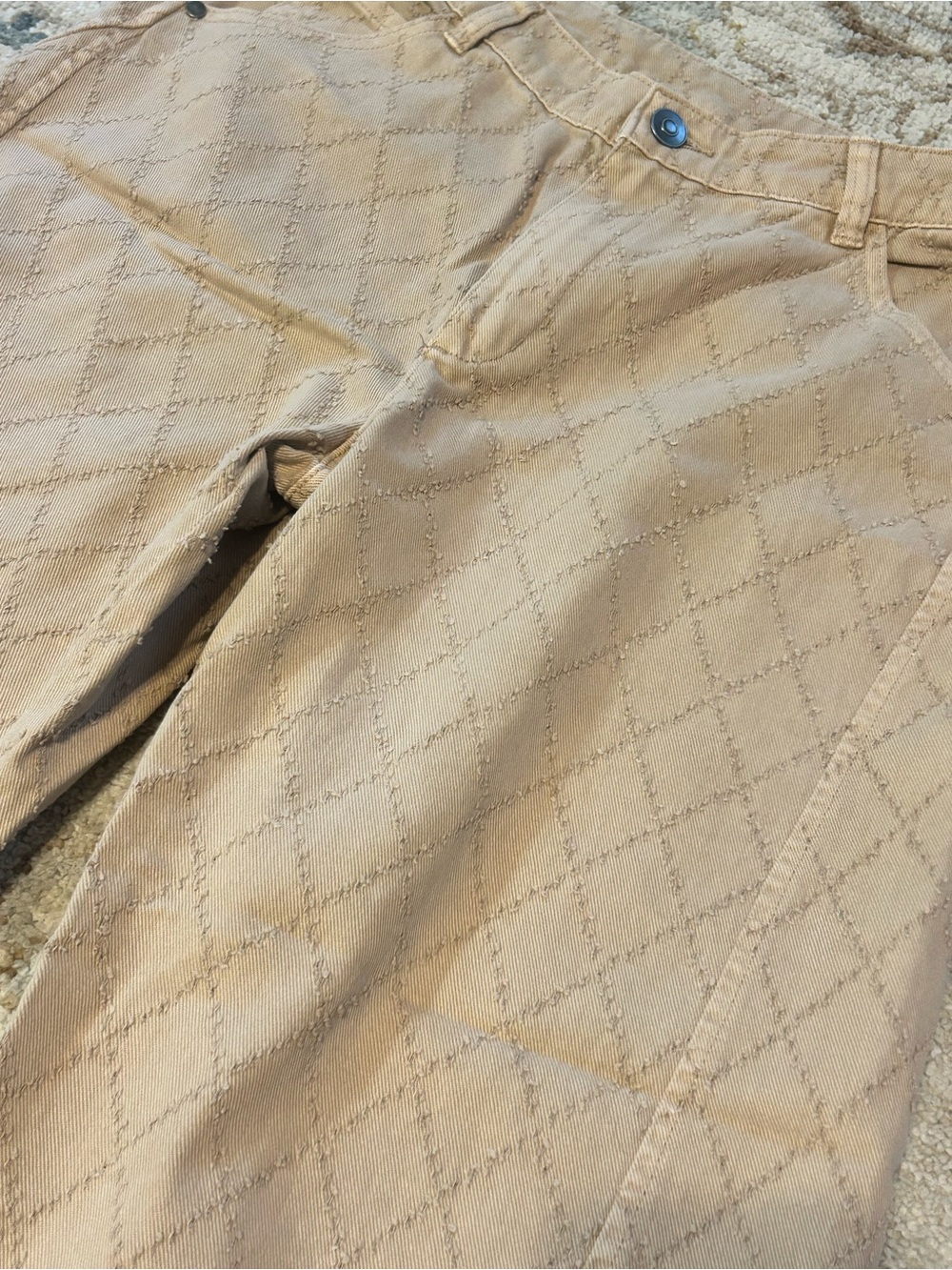 Jolie Quilted Beige Barrel Jeans - Picture 2 of 7